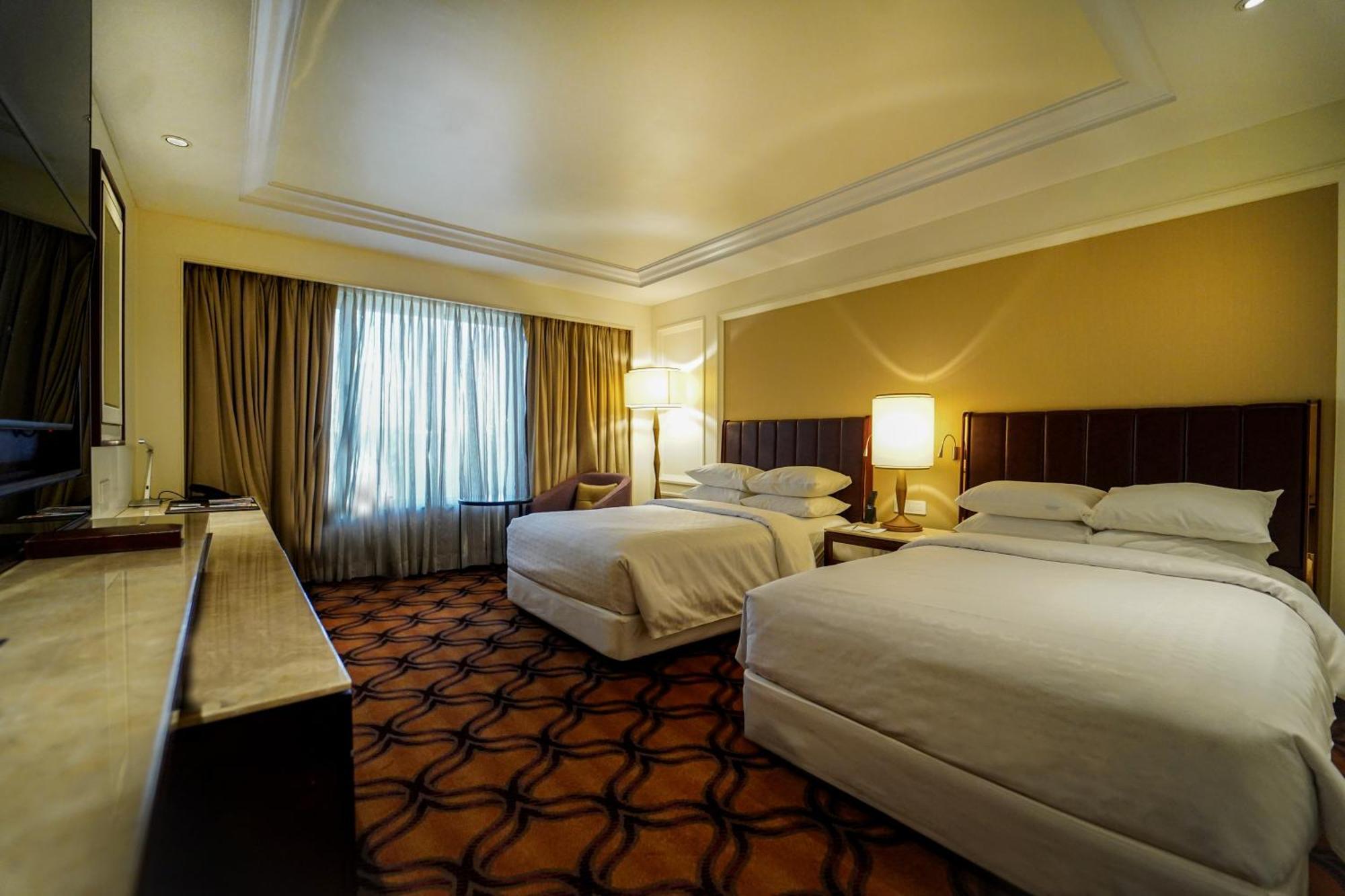 Sheraton Grand Pune Bund Garden Hotel Exterior foto
