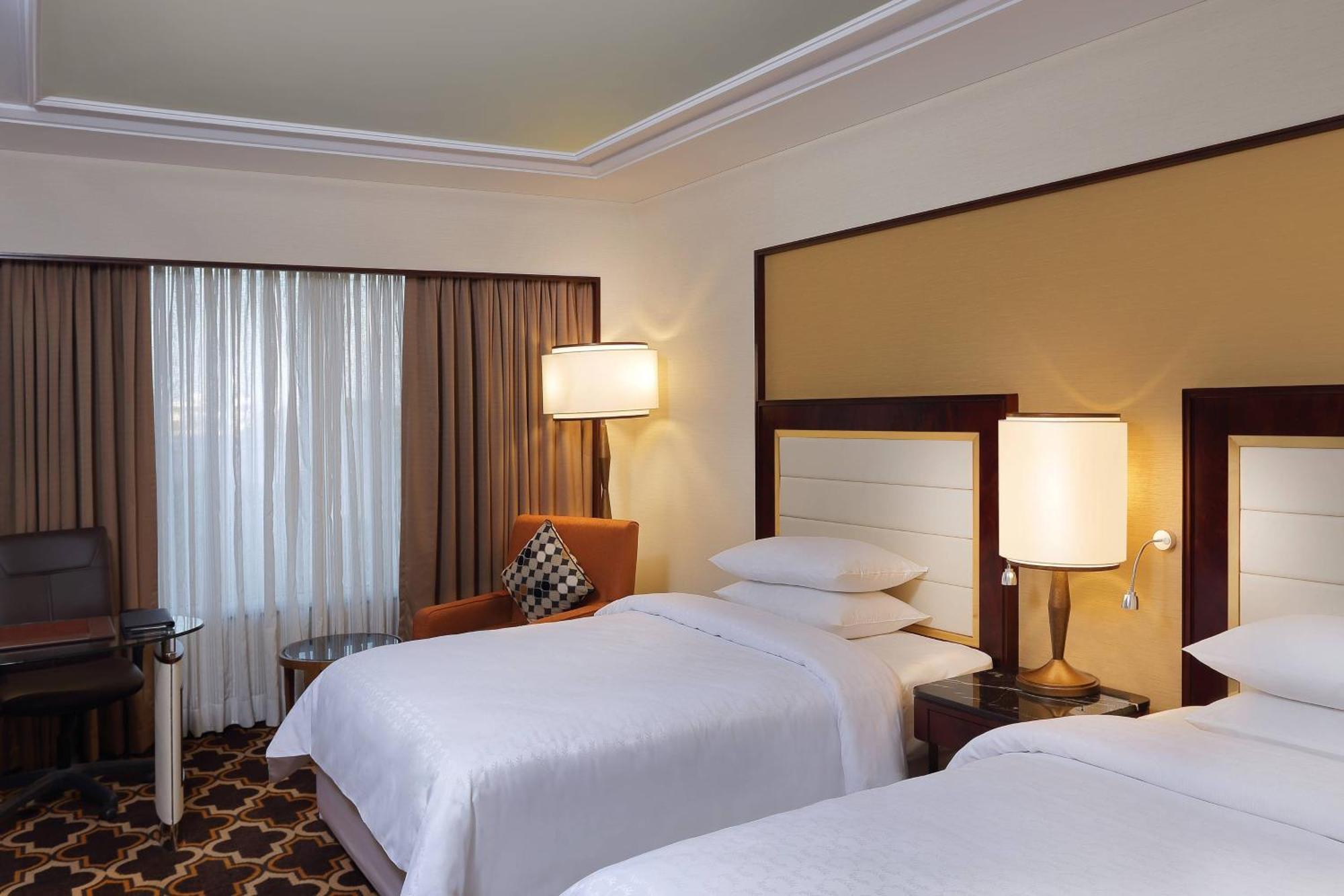Sheraton Grand Pune Bund Garden Hotel Exterior foto