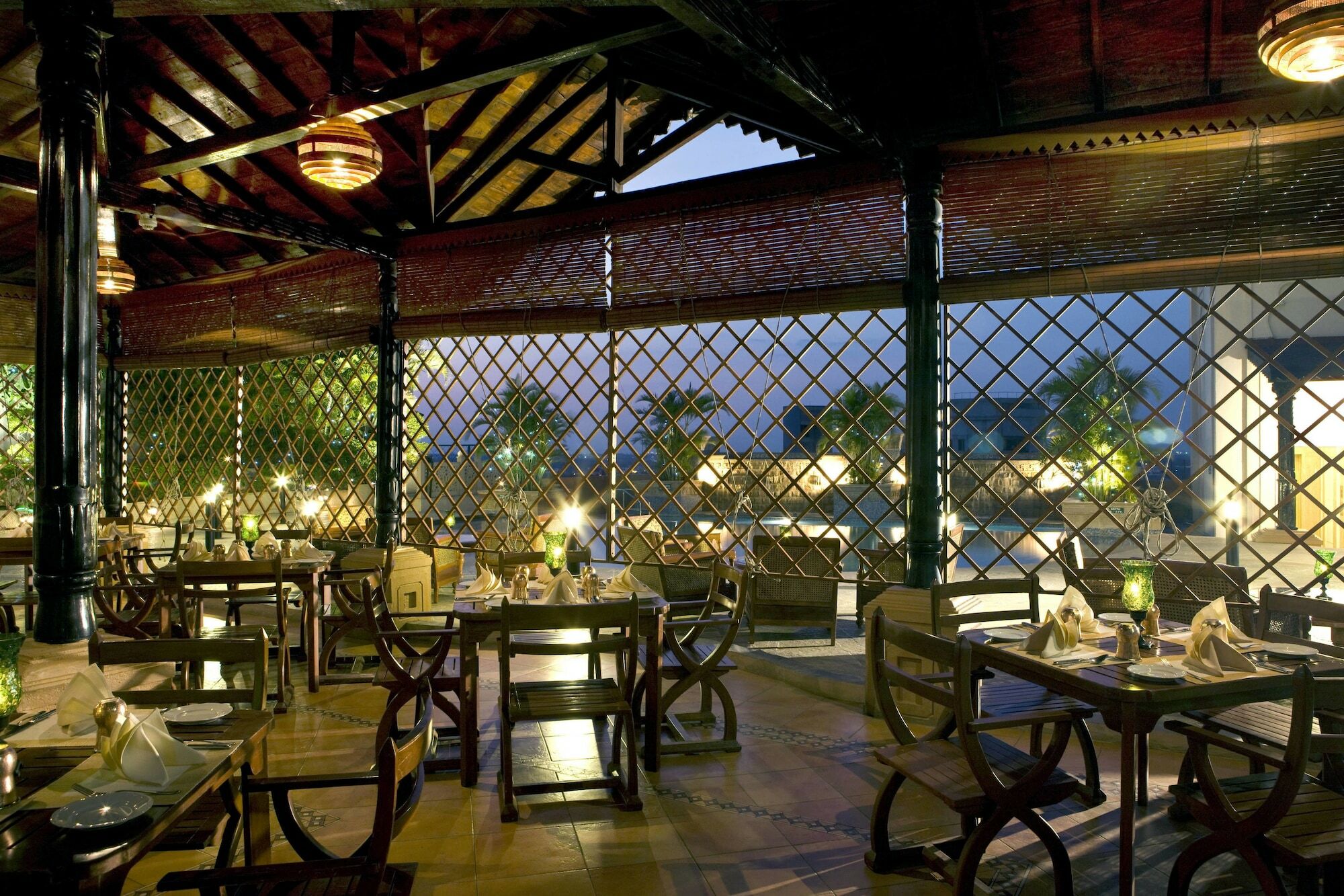 Sheraton Grand Pune Bund Garden Hotel Exterior foto